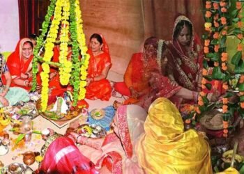 हरतालिका तीज व्रत: जानें पूजन सामग्री, मंत्र और विधि-विधान