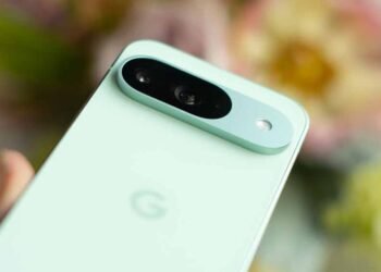 Google Pixel 10 सीरीज का बड़ा खुलासा! लॉन्च से पहले जानें फीचर्स और खासियतें