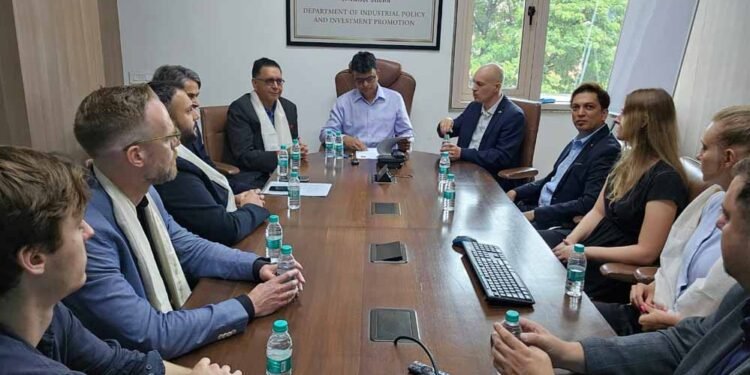 भोपाल में सरकारी बैठकों, उद्योग संवाद और B2B मैचमेकिंग के माध्यम से नवाचार एवं निवेश की नई संभावनाएँ