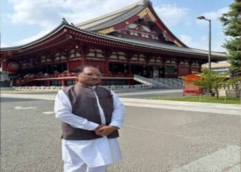रायपुर : मुख्यमंत्री साय ने जापान पहुंचने के बाद सबसे पहले टोक्यो स्थित ऐतिहासिक असाकुसा मंदिर में की पूजा-अर्चना