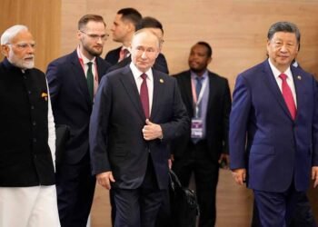 सर्वे: रूस के कारण भारत समेत कई देशों पर प्रतिबंध चाहते हैं आधे से ज्यादा अमेरिकी