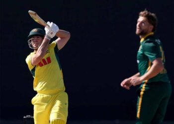 ऑस्ट्रेलिया का धमाका: साउथ अफ्रीका के खिलाफ तीसरे वनडे में बनाए 431 रन, रचा इतिहास