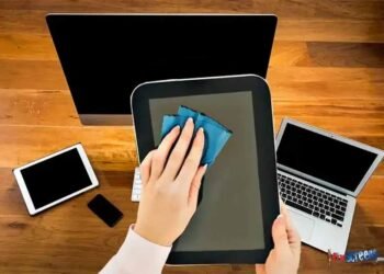 अपने गैजट्स को क्लीन रखने के लिए अपनाएं ये 7 चीजें