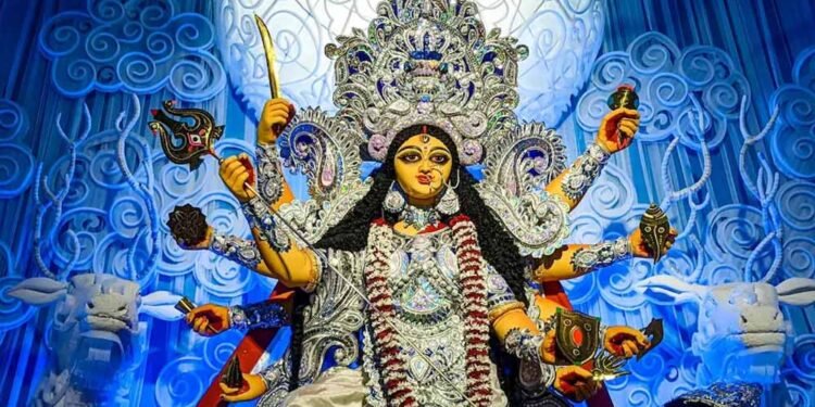 इस साल 10 दिन के होंगे शारदीय नवरात्रि, मां दुर्गा का आशीर्वाद दोगुना होगा!