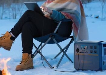 दुनिया का पहला पोर्टेबल बिजलीघर: लैपटॉप, मोबाइल और हीटर भी कहीं भी चार्ज होंगे!