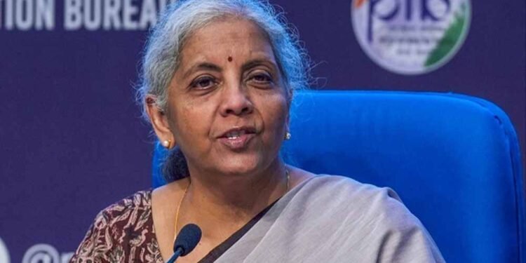 मिडिल क्लास को बड़ी राहत! कल से जानें क्या हुआ सस्ता और क्या हुआ महंगा