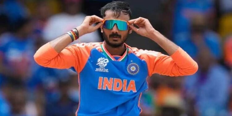 पाकिस्तान के खिलाफ मुकाबले से पहले भारत को संकट, अक्षर पटेल घायल