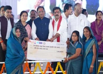 रायपुर : छत्तीसगढ़ की तरक्की का आधार बनेंगे महतारी सदन: मुख्यमंत्री  विष्णु देव साय