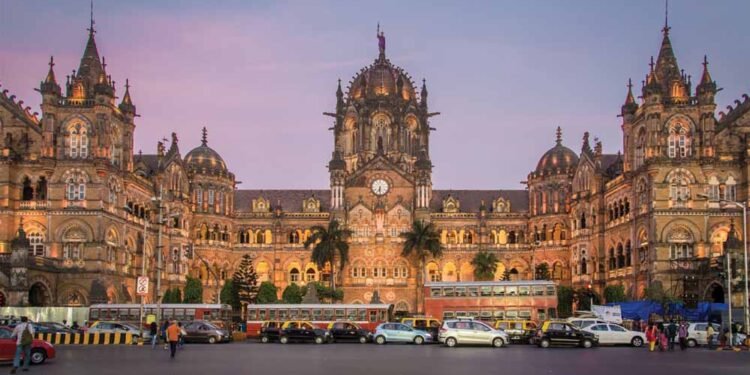 मुंबई पर आतंकी साजिश का साया: 14 घुसे पाकिस्तान से, 400 किलो RDX की चेतावनी