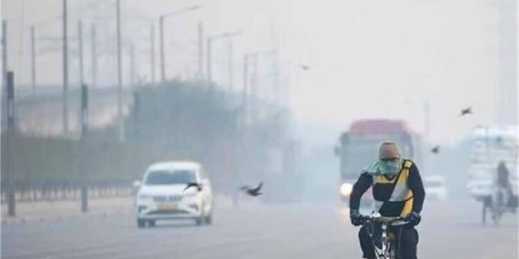 अक्टूबर में गरज के साथ बरसात, IMD ने दी चेतावनी — जल्द दस्तक देगी कड़ाके की ठंड