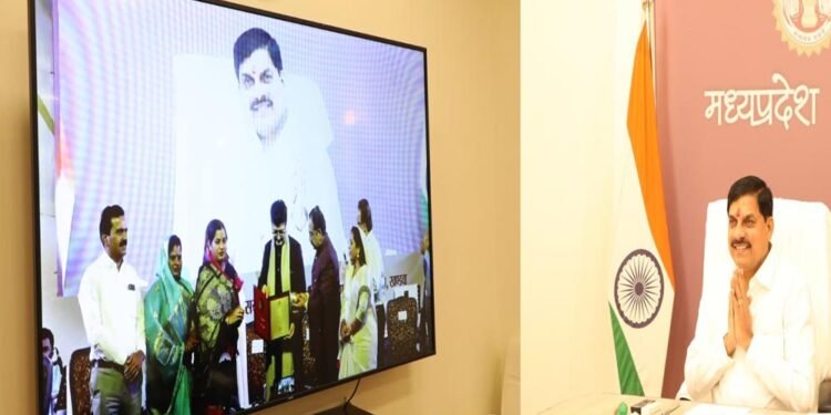 किशोर कुमार गीतों को जीते थे और हरफनमौला कलाकार थे : मुख्यमंत्री डॉ. यादव