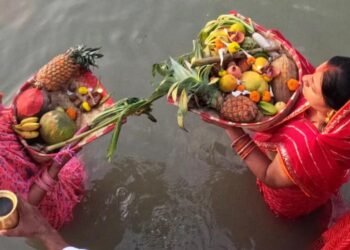 छठ पूजा पर बनेगा दुर्लभ योग, सूर्य देव की कृपा से पूरी होंगी सभी मनोकामनाएं