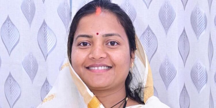 रायपुर : मंत्री मती लक्ष्मी राजवाड़े की पहल,शिवनंदनपुर में 4 करोड़ के विकास कार्यों को मंजूरी