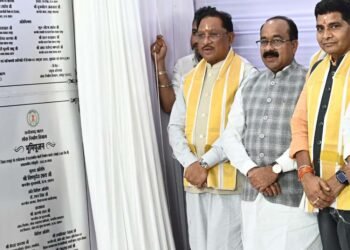 रायपुर : गुरु घासीदास बाबा के आदर्शों पर चलकर बनाएंगे विकसित छत्तीसगढ़ : मुख्यमंत्री  साय