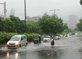 छत्तीसगढ़ के कई जिलों में भारी वर्षा का अलर्ट, नदियों में जलस्तर बढ़ने की आशंका