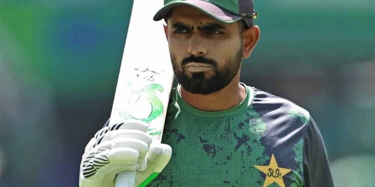 बाबर आज़म और नसीम शाह की धमाकेदार वापसी! दक्षिण अफ्रीका के खिलाफ पाकिस्तान ने घोषित की टी20 टीम