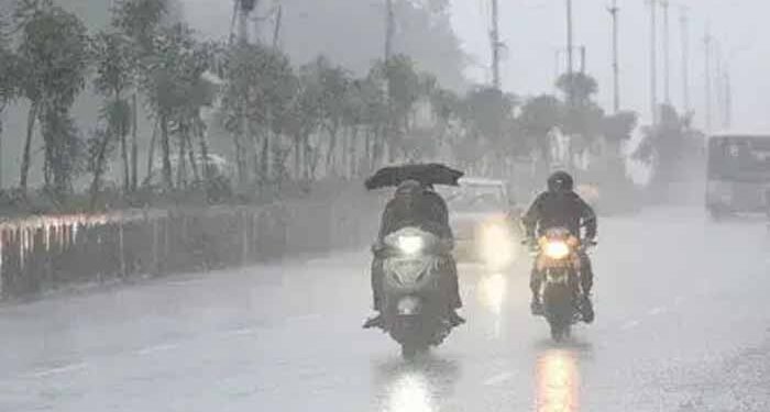 दिल्ली-NCR में भारी बारिश की चेतावनी, यूपी, उत्तराखंड और हिमाचल में भी छाएंगे बादल