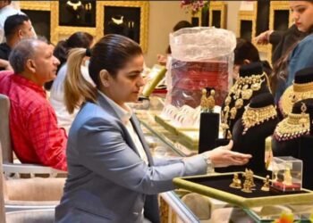 Old सच में Gold! महंगे दामों के बीच लोग क्यों पुराने गहने बदलकर ले रहे हैं नए, जानिए वजह