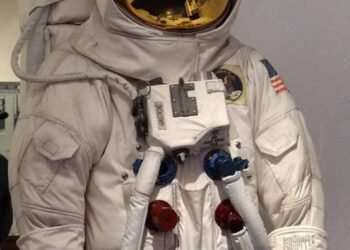 पाकिस्तान की ‘स्पेस जंप’: चीन संग मिलकर अंतरिक्ष में भेजेगा अपना पहला एस्ट्रोनॉट!