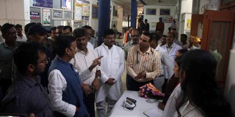 उप मुख्यमंत्री ने किया मझगवां सामुदायिक स्वास्थ्य केन्द्र का औचक निरीक्षण