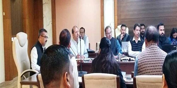 विद्यार्थियों हित में समय सीमा में करें केन्द्र से प्राप्त बजट का उपयोग