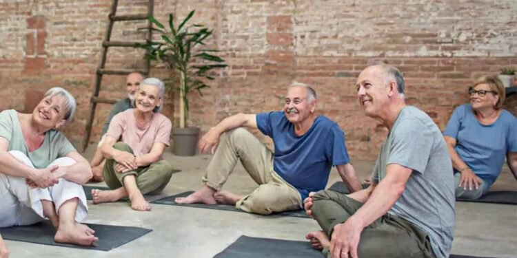 जापान में 1.23 लाख से ज्यादा शतायु! भारत में कितने पार कर चुके 100 का आंकड़ा? टॉप-5 देशों की लिस्ट