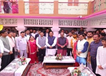 सीएम साय और कई मंत्री शामिल हुए श्रम मंत्री के घर शादी समारोह में, सांसद ज्योत्सना महंत भी मौजूद