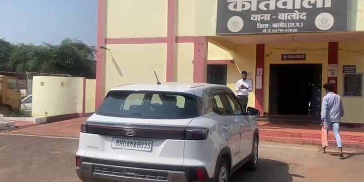 महाराष्ट्र पासिंग कार से 3 करोड़ कैश बरामद, रायपुर से नागपुर ले जाई जा रही थी रकम