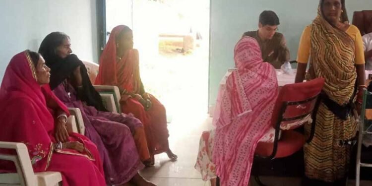 सुरक्षा और सम्मान साथ-साथ—महासमुंद में जरूरतमंदों को मिल रहा नियमित पेंशन लाभ