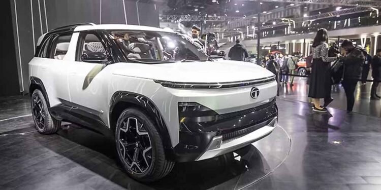 Tata Sierra 2025 टीज़र आउट: दमदार लुक और एडवांस फीचर्स के साथ नवंबर में एंट्री के लिए तैयार!