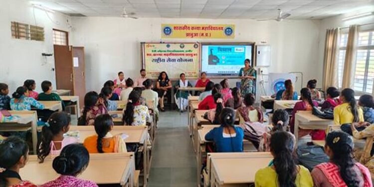 मिसाल प्रोजेक्टम का तीसरा चरण प्रारंभ, अब विद्यार्थियों को प्रशिक्षण देंगे प्राध्यापक