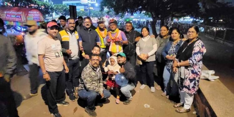 रायपुर के दो साइक्लिस्ट बने सुपर रैंडोन्यूर्स, 600 किमी की सवारी कर बनाया रिकॉर्ड