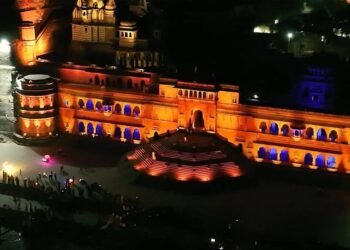 महेश्वर: अहिल्या घाट पर लाइट शो और लक्खा की भजन संध्या से शुरू होगा निमाड़ उत्सव