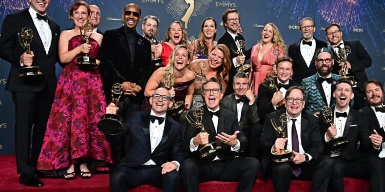 Emmy Awards: दिलजीत दोसांझ बेस्ट एक्टर की दौड़ से बाहर, ‘अमर सिंह चमकीला’ भी नहीं जीत सका