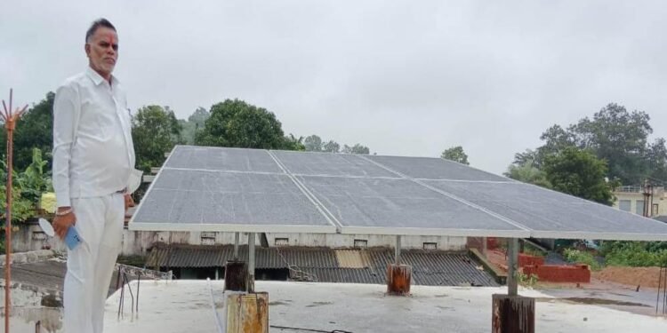 रायपुर : माकड़ी ब्लॉक में 100 पीएम सूर्य घर का सफल इंस्टालेशन