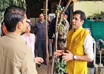 दतिया: कलेक्टर की अपील पर किसान ने दान की तीन बीघा जमीन, गांव में बनेगा नया अस्पताल