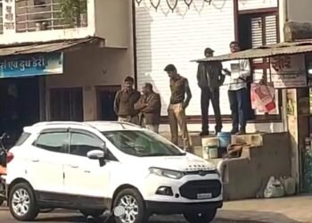 लोकायुक्त की बड़ी कार्रवाई: धार में आदिम जाति सहकारी सोसायटी प्रबंधक के 3 ठिकानों पर छापे