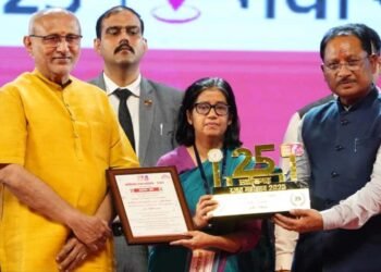 रायपुर : 25 वर्षों की विकास यात्रा थीम पर बनी कृषि विभाग के प्रदर्शनी को मिला द्वितीय पुरस्कार