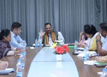 रायपुर : स्वास्थ्य मंत्री  श्याम बिहारी जायसवाल ने की विभागीय योजनाओं की समीक्षा