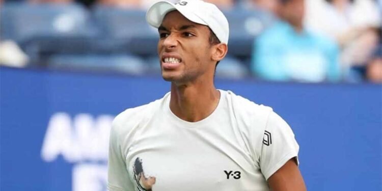 ऑगर अलियासिमे एटीपी फ़ाइनल्स के सेमीफ़ाइनल में