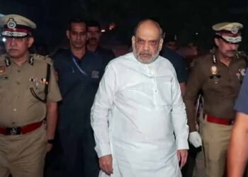 दिल्ली कार धमाका: अमित शाह ने बुलाई हाई लेवल मीटिंग, J&K से जुड़े अफसर वीडियो कॉल पर शामिल