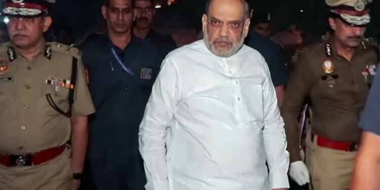 दिल्ली कार धमाका: अमित शाह ने बुलाई हाई लेवल मीटिंग, J&K से जुड़े अफसर वीडियो कॉल पर शामिल