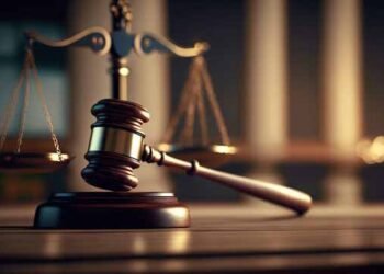 दिल्ली हाईकोर्ट का फैसला: सिर्फ अटेंडेंस की कमी से लॉ छात्रों को परीक्षा से न रोका जाए