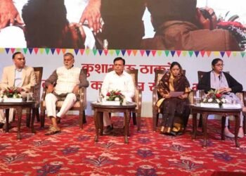 लक्ष्य बड़े रखें, उत्साह से कार्य करने पर निश्चित रूप से मिलेगी सफलता : उप मुख्यमंत्री देवड़ा