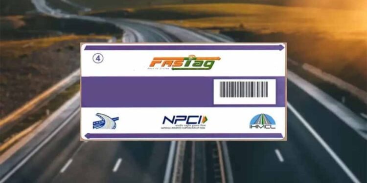 FASTag फेल हुआ Toll पर? सरकार का नया नियम जानिए, वरना देना पड़ेगा भारी जुर्माना!