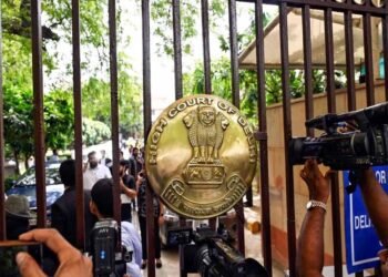 PM मोदी डिग्री विवाद: दिल्ली हाईकोर्ट का बड़ा आदेश, क्यों कहा—‘इसे सार्वजनिक करें’?