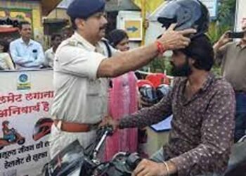 सड़क सुरक्षा सख्त: MP में बिना हेलमेट चलाने पर अब चालक और पीछे बैठने वाले दोनों का कटेगा चालान