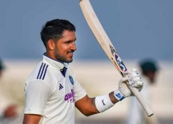 पंत की वापसी से बढ़ी टक्कर! SA टेस्ट में ध्रुव जुरेल की जगह पर क्या बोले गांगुली?