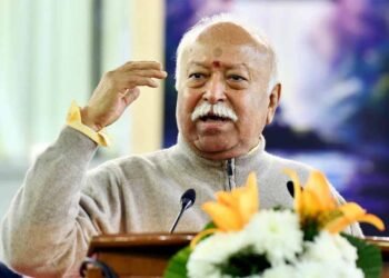 कोई भी अहिंदू नहीं है, और प्रत्येक हिंदू को यह समझना चाहिए कि वह हिंदू है :  भागवत