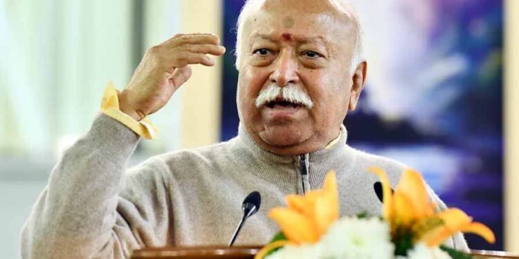 कोई भी अहिंदू नहीं है, और प्रत्येक हिंदू को यह समझना चाहिए कि वह हिंदू है : भागवत